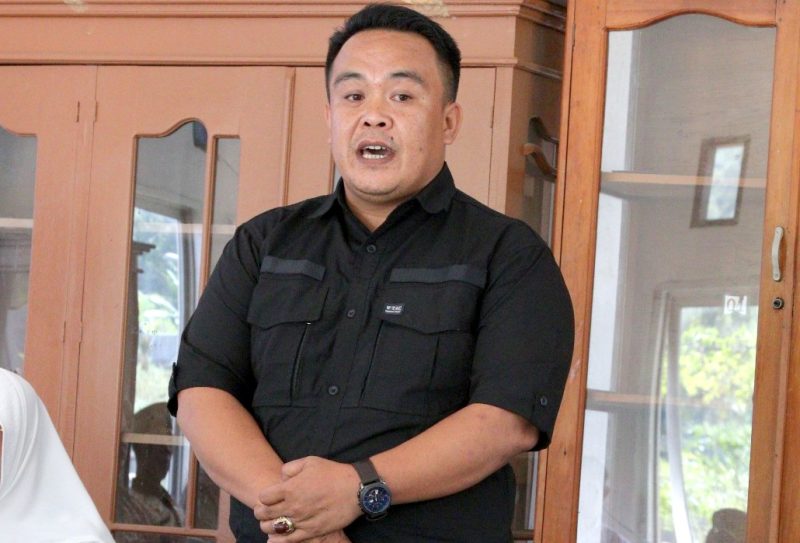 Kepala Dinas Pemberdayaan Masyarakat dan Desa (PMD) Kabupaten Lebong Reko Haryanto SSos MSi